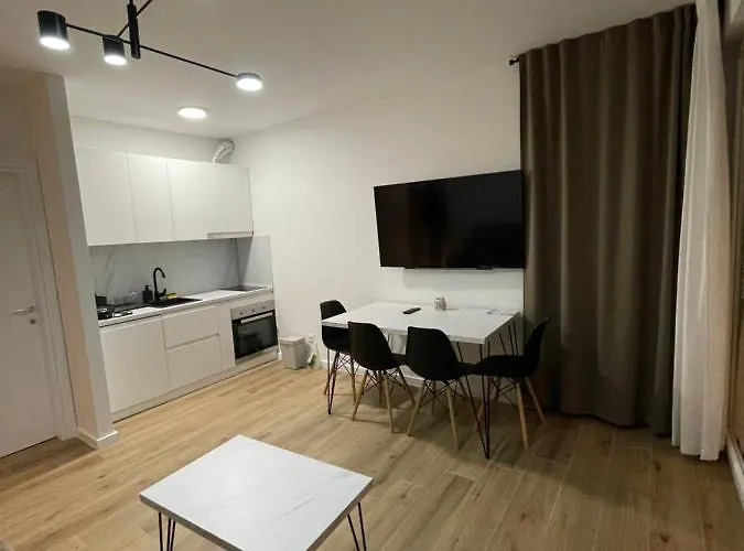 Apartament 24 C *